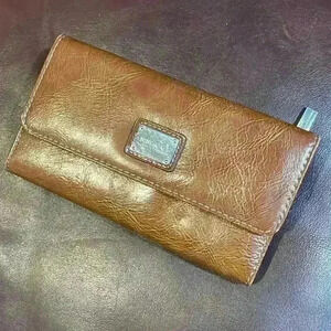 Brown wallet from Nine &Co